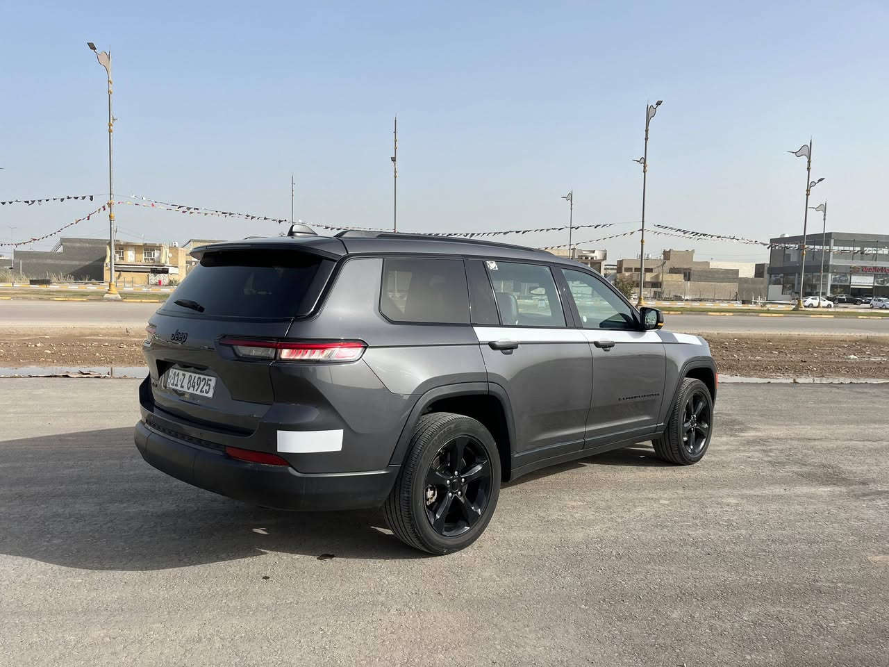 السلام عليكم جيب للبيع موديل 23 حادثها جاملغ فقط بيع مستعجل عندي مريض السعر 190 قفل قفل من الاخير ***********
