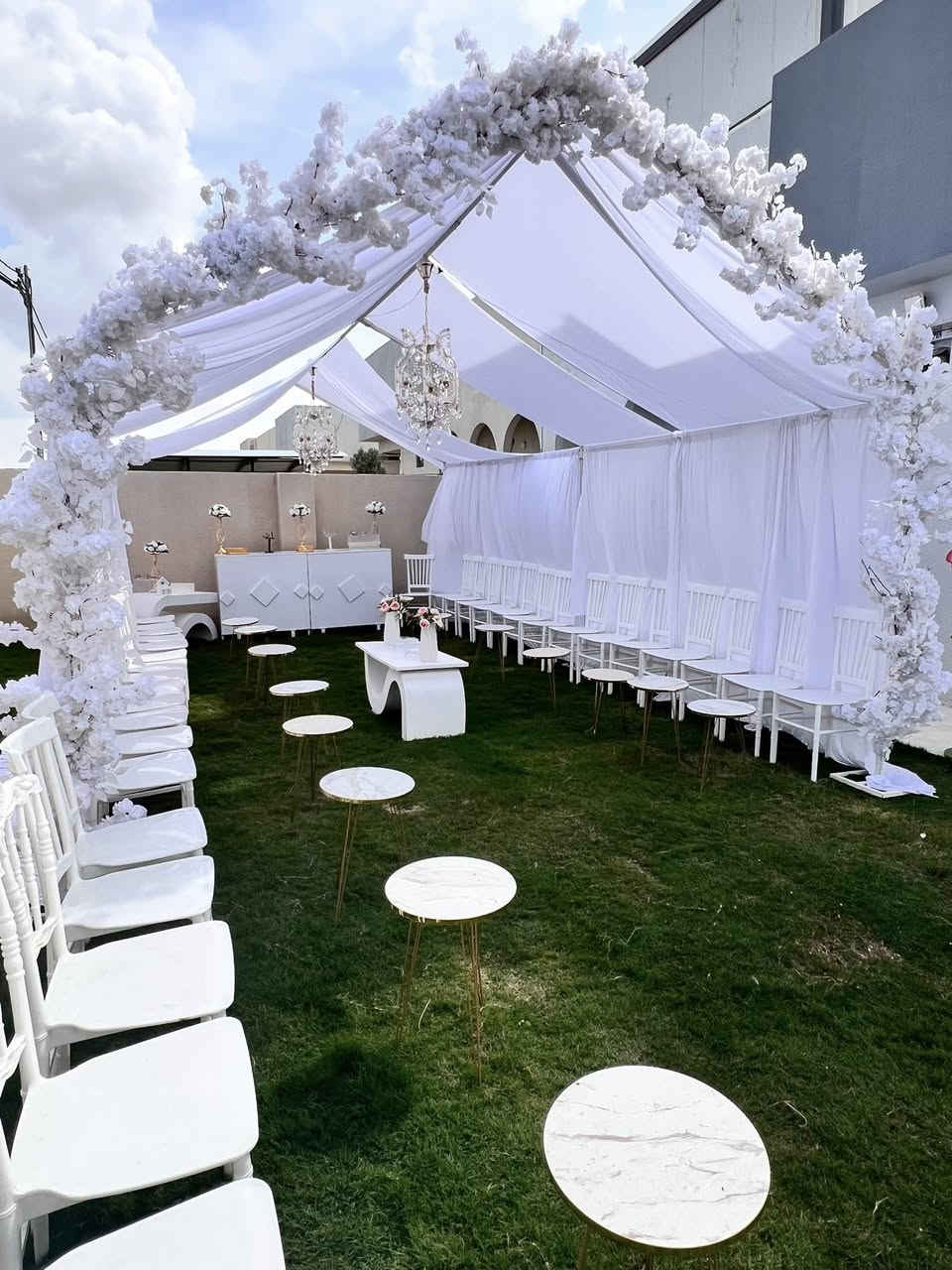 #خيمه #باربي_للهداية  *********** در#صلوا__عليه__وسلموا__تسليما #بيجي #تصويري #تزيين #مناسبات #عقد #خطوبه #مشاهدات #اكسبلور
