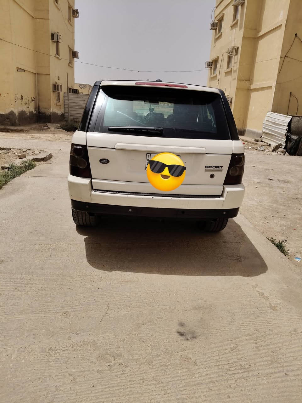 السلام عليكم رانج روفر ادوات قص قماره فقط سياره جديده بالكرتون محوره جير ومحرك دي 4 الكبير بيع او مراوس حسب القناعه اللي يحب مراسله الصفحه السعر 47 بيها مجال. *********** الحلوات ذي قار

