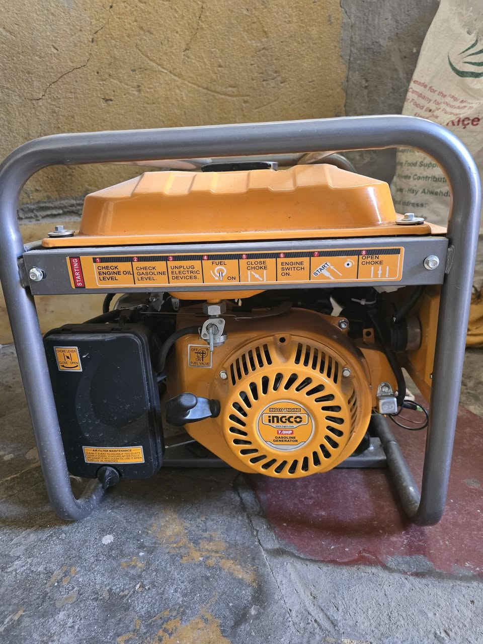 سلام عليكم مولد انجكو 12امبير بعد جديد استخدام ساعات سعره 225 وبي مجال مكاني خمسه ميل ***********
