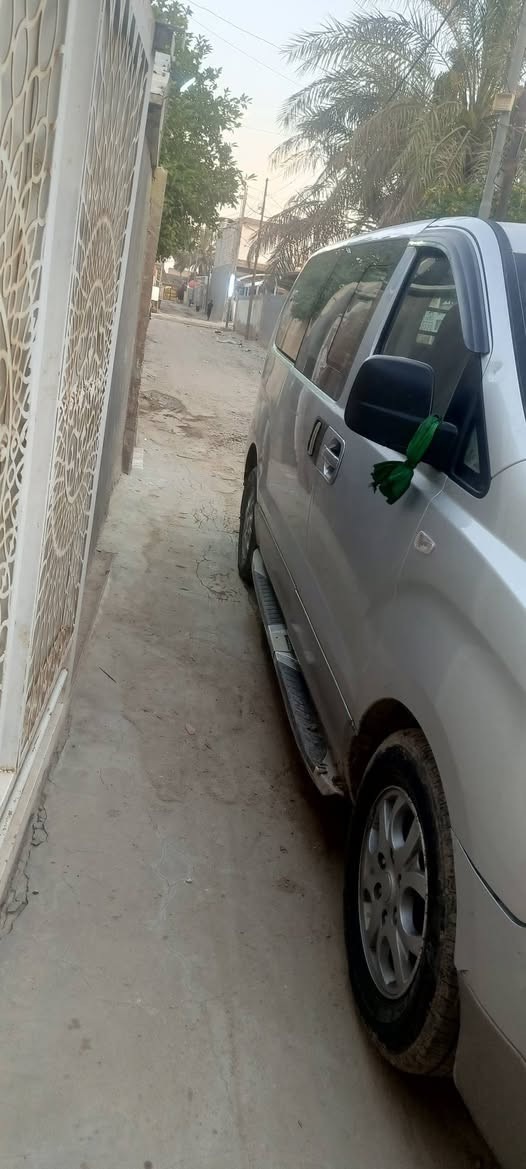 سلام عليكم ستاركس موديل 9 كفاله عامه جاهزه من كلشي دوشمه تخم تاير طرمبه جديده رقم نجف الماني تحويل ثاني يوم سياره جاهزه من كلشي گبل للشارع مابيه نقص ***********مكان سياره بابل سعر 140
