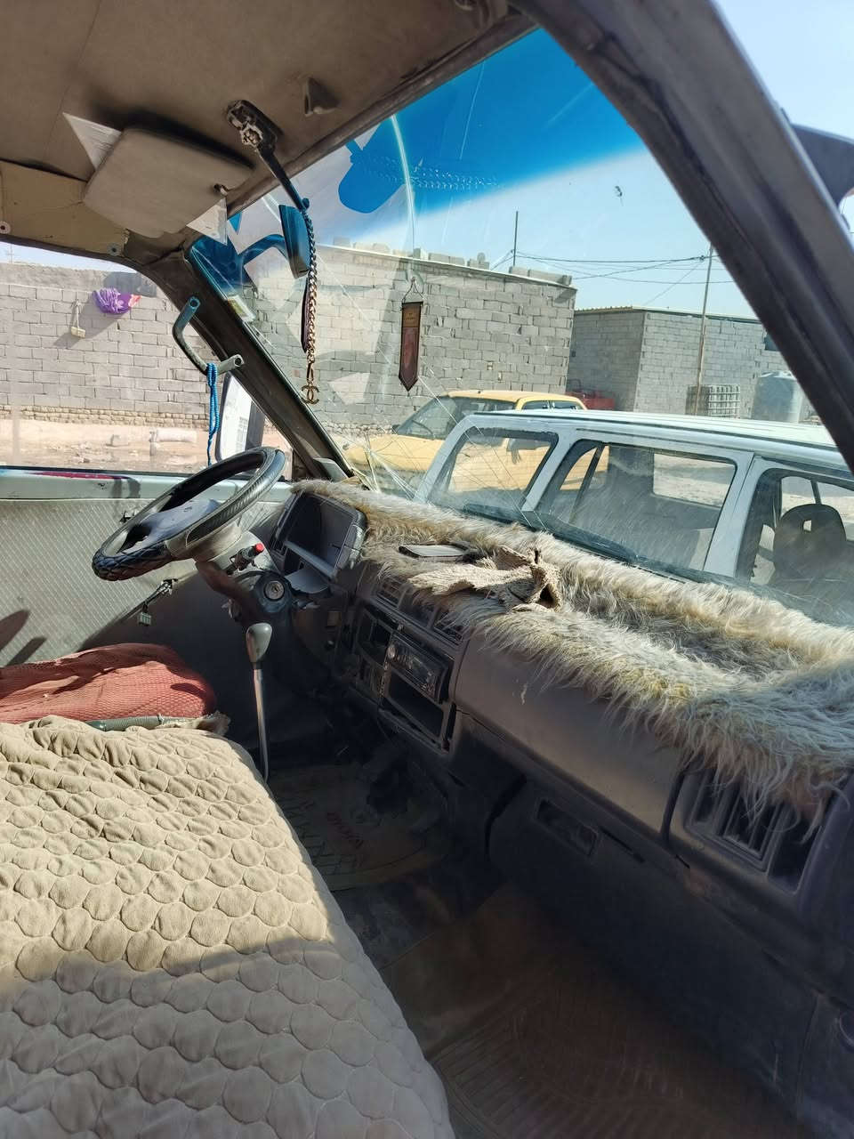 كيه بسته للبيع مكينه وحداديه وكير عل شرط رقم بصره سياره جديده عوزها صبغ بيها وكاله عامه مطلوبه هيئه 725السعر 28وبيها مجال


**إذا كنت صاحب هذا الإعلان وتريد حذفه لأي سبب، رجاءا أرسل رسالة إلى الدعم الفني**