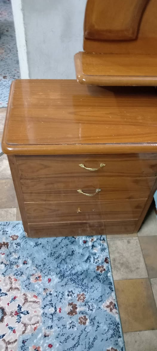 غرفه خشب صاج عراقي للتواصل عن طريق الماسنجر
السعر ٨٠٠ الف وبيها مجال


**إذا كنت صاحب هذا الإعلان وتريد حذفه لأي سبب، رجاءا أرسل رسالة إلى الدعم الفني**