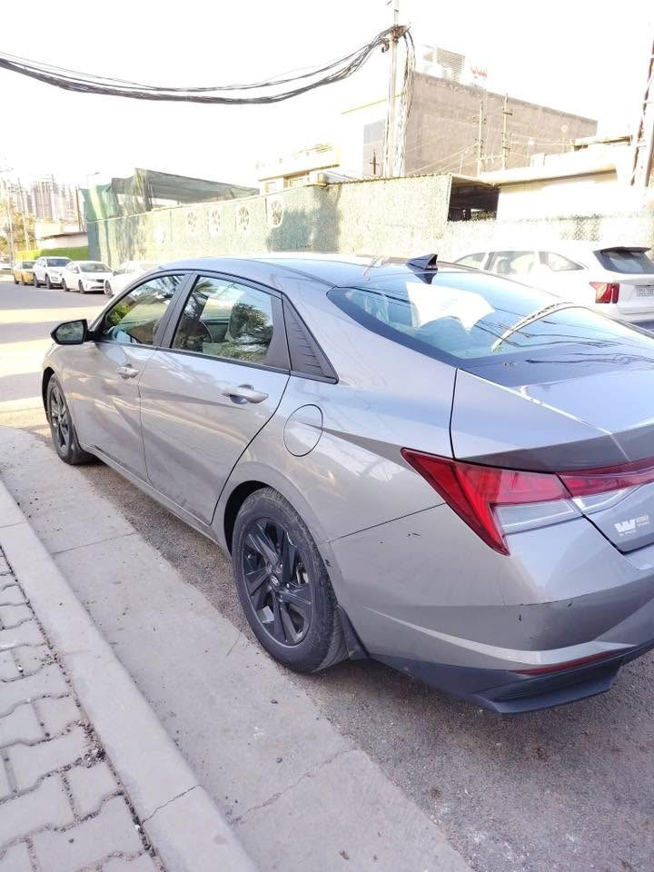 السلام عليكم للبي
هونداي النترا هايبرد 2023

رقم بغداد  

وارد امريكي حادثها فقط بنيد 

مواصفات :.

بصمه تشغيل+بصمه ابواب

تشغيل عن بعد

اشاير مري

كامره خلفيه

لايت لد

هند بريك بصمه 

تحكم ستيرن 

رادار امامي

توقف ذاتي 

شاشه 

ماشيه70)km

الهاتف***********

السعر 130

مكاني    بغداد / مدينه الصدر
