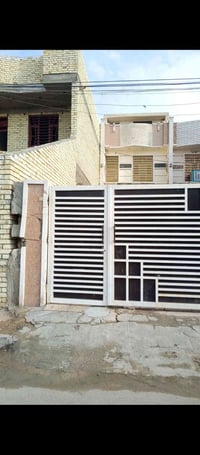 بيت جديد هسه عماله طالعه منه مساحه ١٥٠ بوب شام قرب الشارع العام وقرب ا...