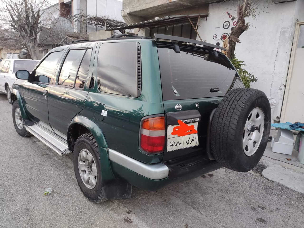 ***********يان*********** نيسان شه ش بستون پاسفێندەر مۆدێل ٩٦ 
سێ پارچەی بۆیاخ لەسەر ساغی(کاڵبونەوە) تەنها یەک بست ساردی هەیە و بێ دەعمە و بەپاکی ماوەتەوە 
دەبڵ ئەکسل و سارد و گەم بەشەرت 
جامکارەبای ناوزەرد چوارتایەی لۆکی جەبەلی ڕەقەم سلێمانیە و تەحویل و غەرامە عایدی خۆمە، سەنەوی چوارمانگە بەسەرچووە مالي دوسته ٥٥ كه لاو مه جاليكه كه م تكا يه موشتەریت تل ***********يان*********** السليمانية, العراق
