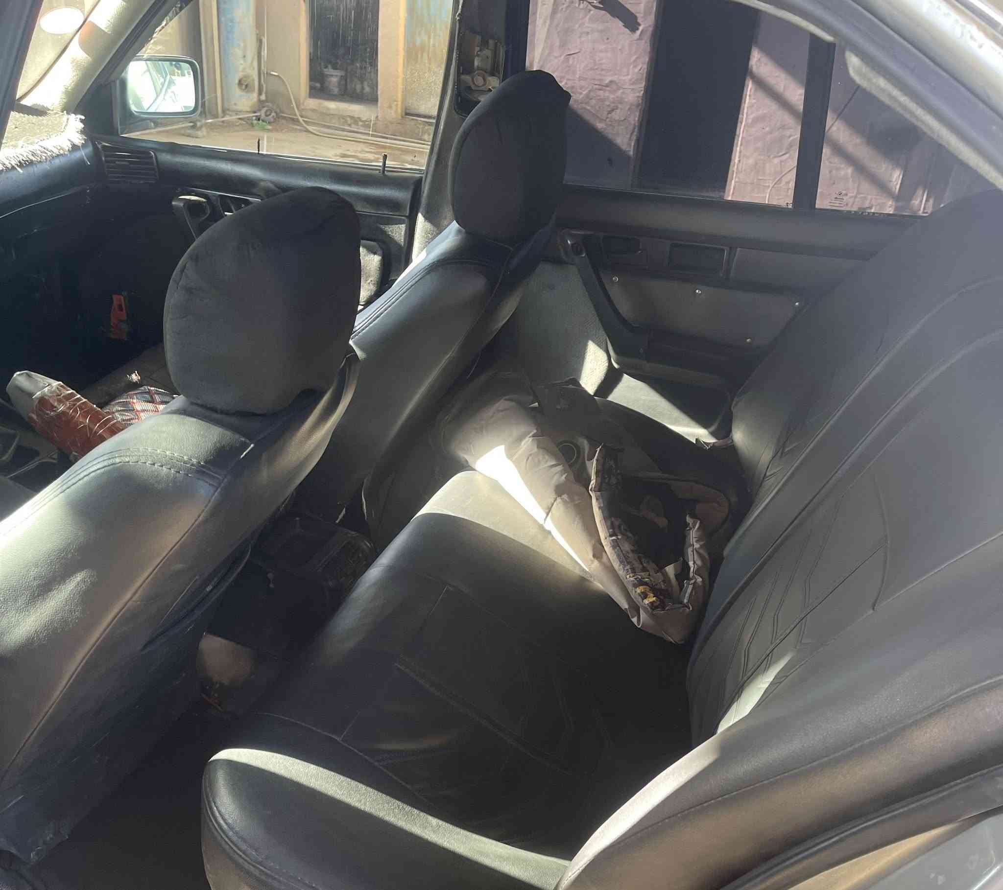 بسم الله رحمان رحیم
BMW e34 525
شتی نموونە و جوان و پاک ماوەتەوە 
گێر و مەکینەی ٥٢٥ تاک دیجیتال مۆدیل ٩٣ 
مواسەفات(سلایت-تەبریت لەسەر سویج-قفل مەرگەزی -
ئاوینە گوی بەرخ-کوشن جلد-ABC-٤ جام کارەبا-سوکان پاوەر) بۆ جوانی کراوەبە m کامل مەسرەف کراوە بێ نوقسانی 
(رۆنی مەکینە-ئایدرۆلیک گێر-فلتەر) گۆراوە سەیارەکە بێ دەعم و لێدراویە تەنیا عام کراوە بۆ جوانی سەیارەکە سەنەوی لەگەلە بەشەرتی موس و براوە و ١٠٠٠ وەستا شوین کۆیە بۆ نرخ جاتم بۆ بکەن گۆرینەوەش ئەکەم لەسەر دل گراتن 
ژ.م ***********  / شوین کۆیە
