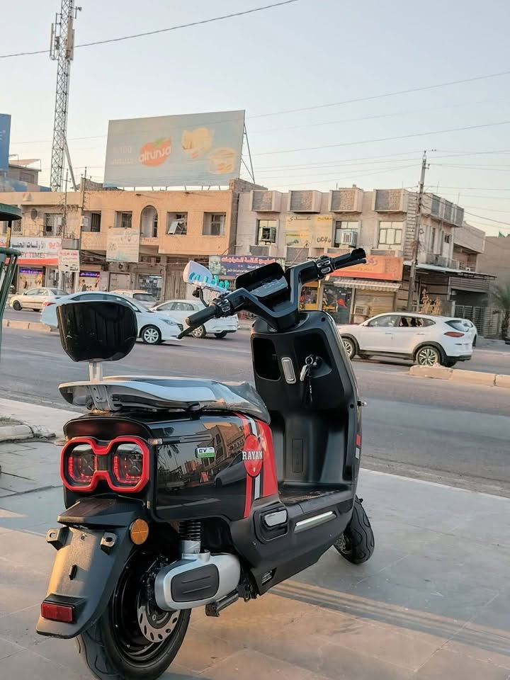 السلام عليكم
دراجة شحن للبيع ريان مديل 2025بطاريات 6عل فحص 32امبير دراجه نضافتها كبال عينكم كلش نضيفه او ما متعوبه كهربائية كلها شغاله لايت عالي ناصي اشاير يمنه يسره تشغيل بصمه سويج سعرها ٢٠٠ بيها مجال  حك الجيه فقط 

مكاني بغداد حي العامل للاستفسار ***********
