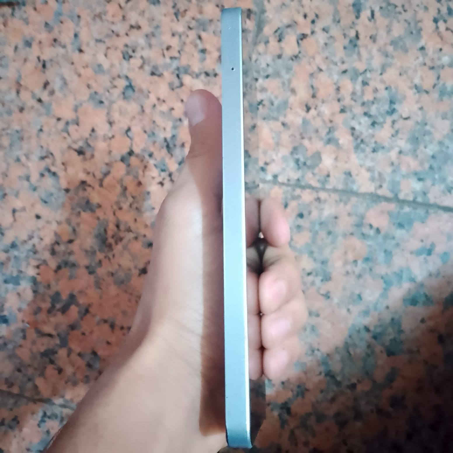 جهاز a06 ذاكره 128 جهاز مداخل صيانه ابد كلشي بي بلادي جهاز بس مشكله وحيده بي من تخلي على الشحن تصفن الشاشه اله طفي وشغله يرجع كلشي طبيعي سعر 60 الف وبي مجال بسيط مكاني بغداد الزعفرانيه رقمي ***********
