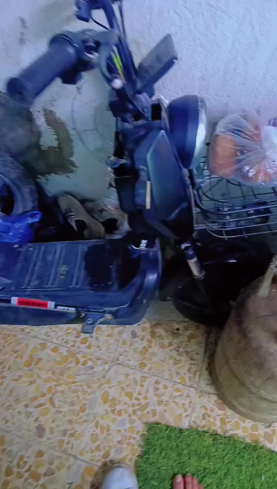 مابيها اي نقص فقط بريك نقص سعرها 150 باتريات جدد قبل يومين شادهن


**إذا كنت صاحب هذا الإعلان وتريد حذفه لأي سبب، رجاءا أرسل رسالة إلى الدعم الفني**