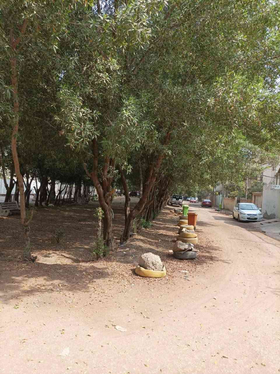 قطعتين متجاورات للبيع 
232 متر واجهه 8 
والقطعه الثانيه 265 واجه 8 اونص
المكان الخصرويه مقابل الحديقه 
اسلمك قطعه فارغه كامله 
للاستفسار اكثر اتصل على الرقم 
***********

