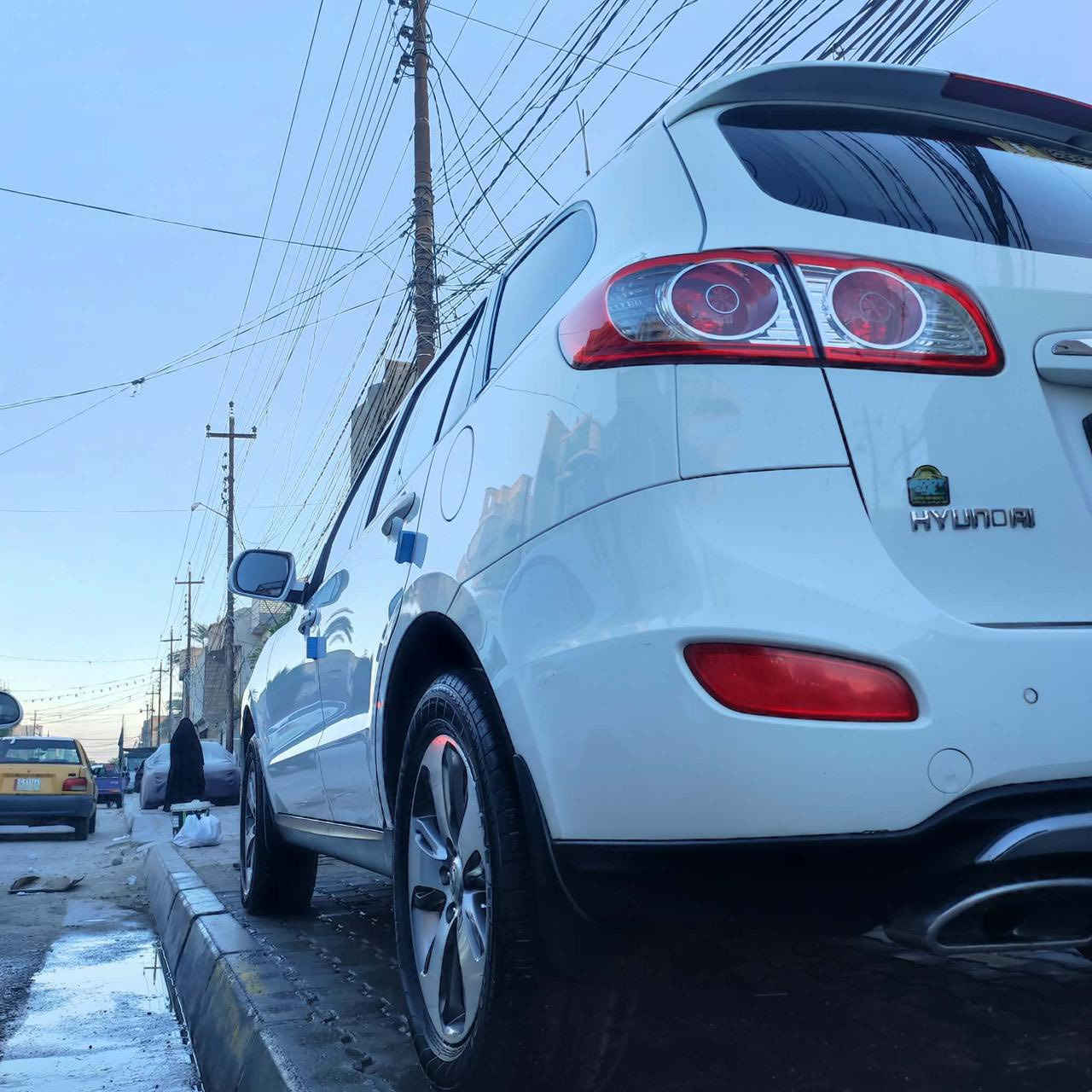 سنتافي 2012فول موصفات  بارد قطعتين صغار 4سلندر فور ويل بصمه جلد اشارة مري شاشه كامرة تخم تاير جديد مكان السيارة كربلاء اتصل عله الرقم ***********
