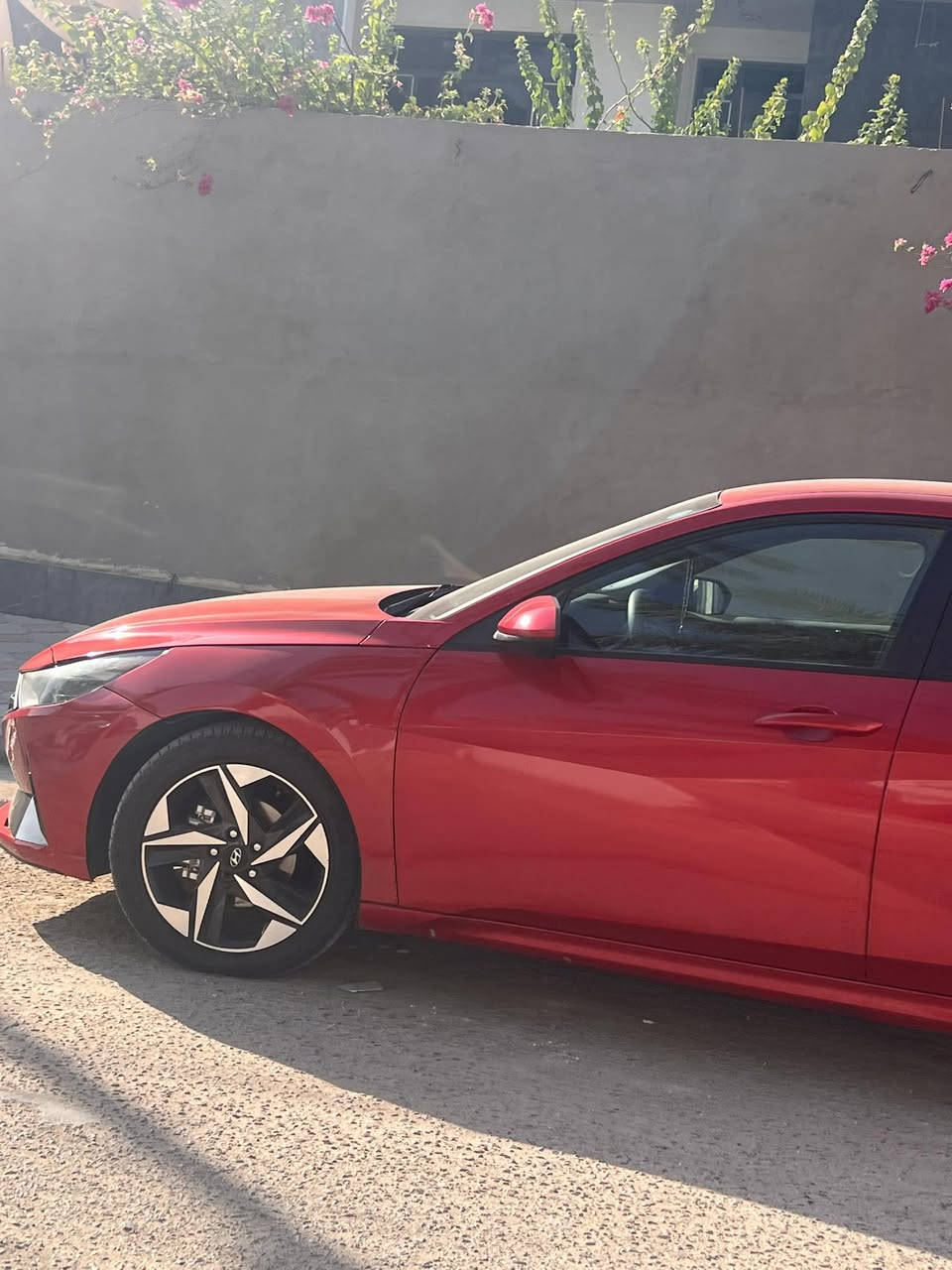 من رخصت الادمن النترة 21محرك 2000دوش ماشية 64حادث جاملغ وطرف البنيد بدون ايرباك شمالي بسمي السعر 137مكان شارع فلسطين ***********
