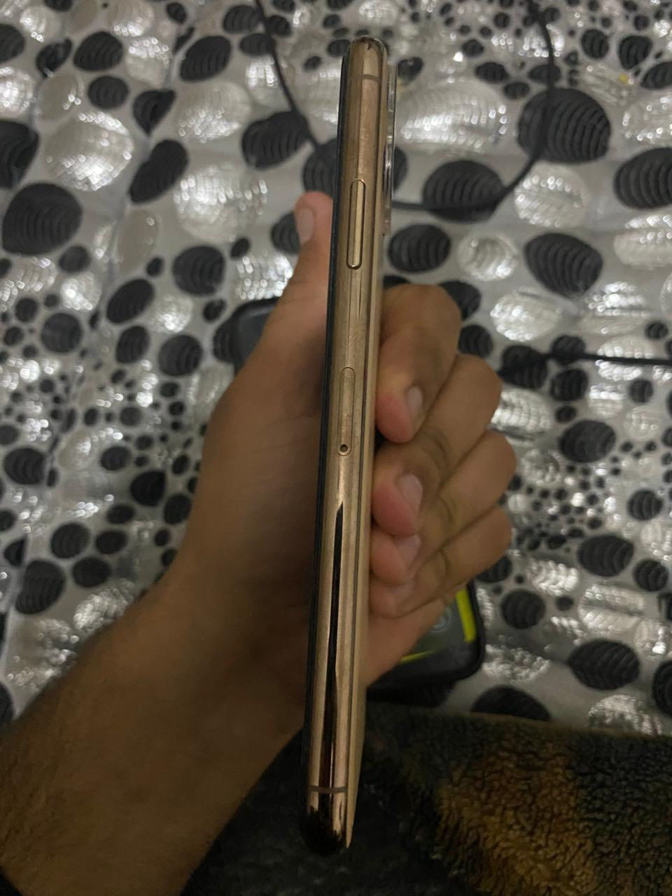 ايفون 11 برو ماكس
 • كِلّه بلدي
 • الذاكرة: 256GB
 • البطارية: 80%
 • الكارتون الأصلي موجود
 • الجهاز شرط وعلى الفحص
 • على الحاسبة بلدي


**إذا كنت صاحب هذا الإعلان وتريد حذفه لأي سبب، رجاءا أرسل رسالة إلى الدعم الفني**