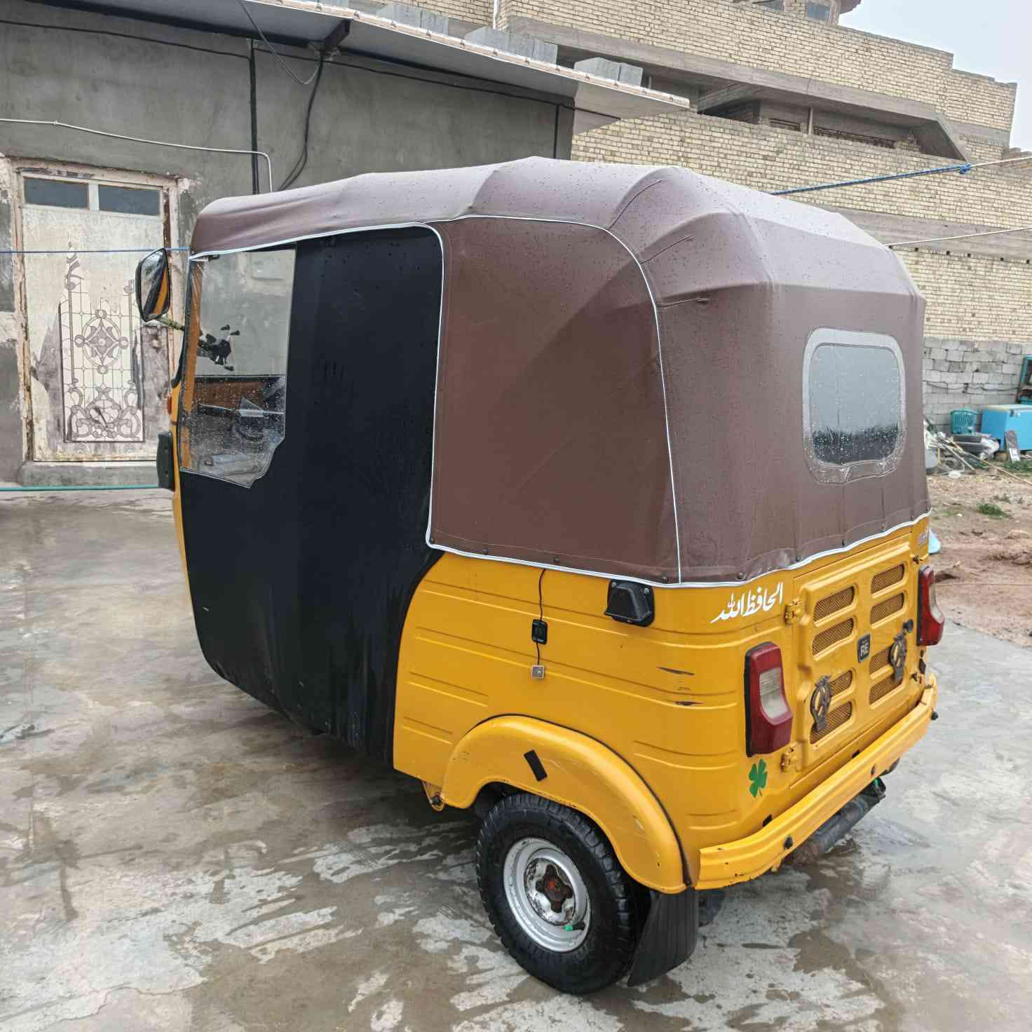 سلام عليكم تكتك للبيع ب6800وبيه مجال للشراي كشر كفاله عامه شوف العين مكاني المعامل الباويه هاذا رقمي للتواصل ***********بي واتساب
