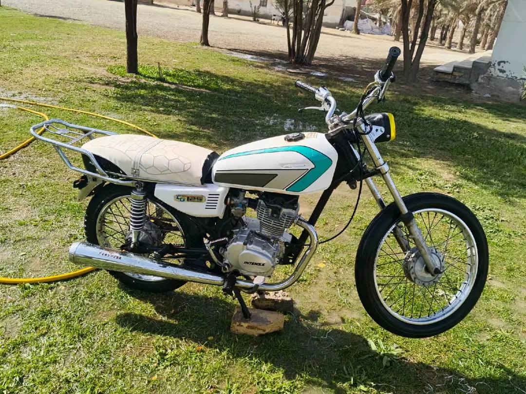 سلام عليكم درجة للبيع  مكينه انتنس   كلك مكفول عن السرقه مكان دوانيه   شافعية سعر   خاص


**إذا كنت صاحب هذا الإعلان وتريد حذفه لأي سبب، رجاءا أرسل رسالة إلى الدعم الفني**