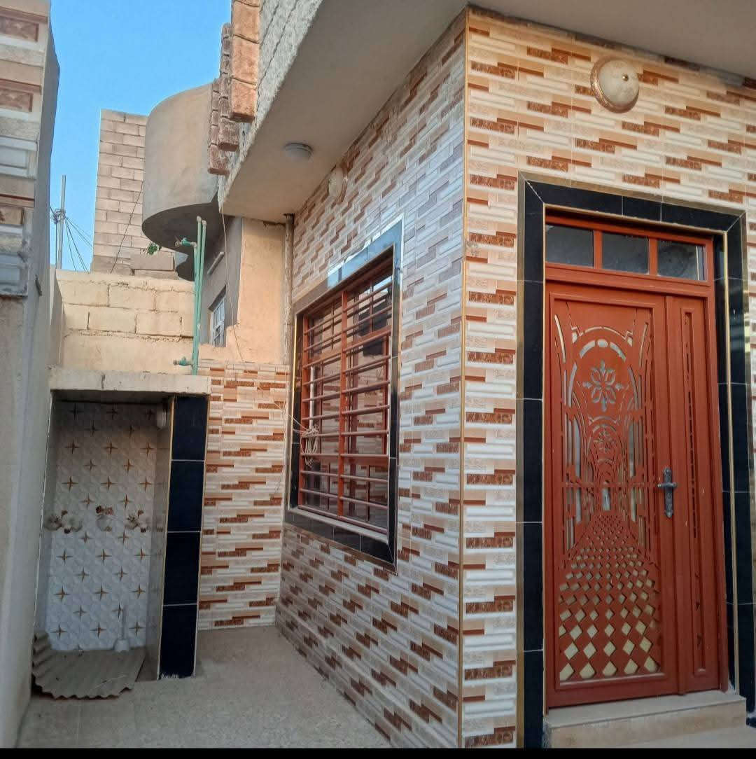 دار للبيع مفرق تلكيف مقابل
جمعيه نور
مساحه ١٦٠ متر طابق واحد
استقبال ومطبخ وهول 
وغرفتين نوم 
وصحيات
دار زيرو تسليم فوري
زراعي نموذج ٢٥ حق تصرف
بي كرت بلديه
خدمات ماء كهرباء تبليط
***********
