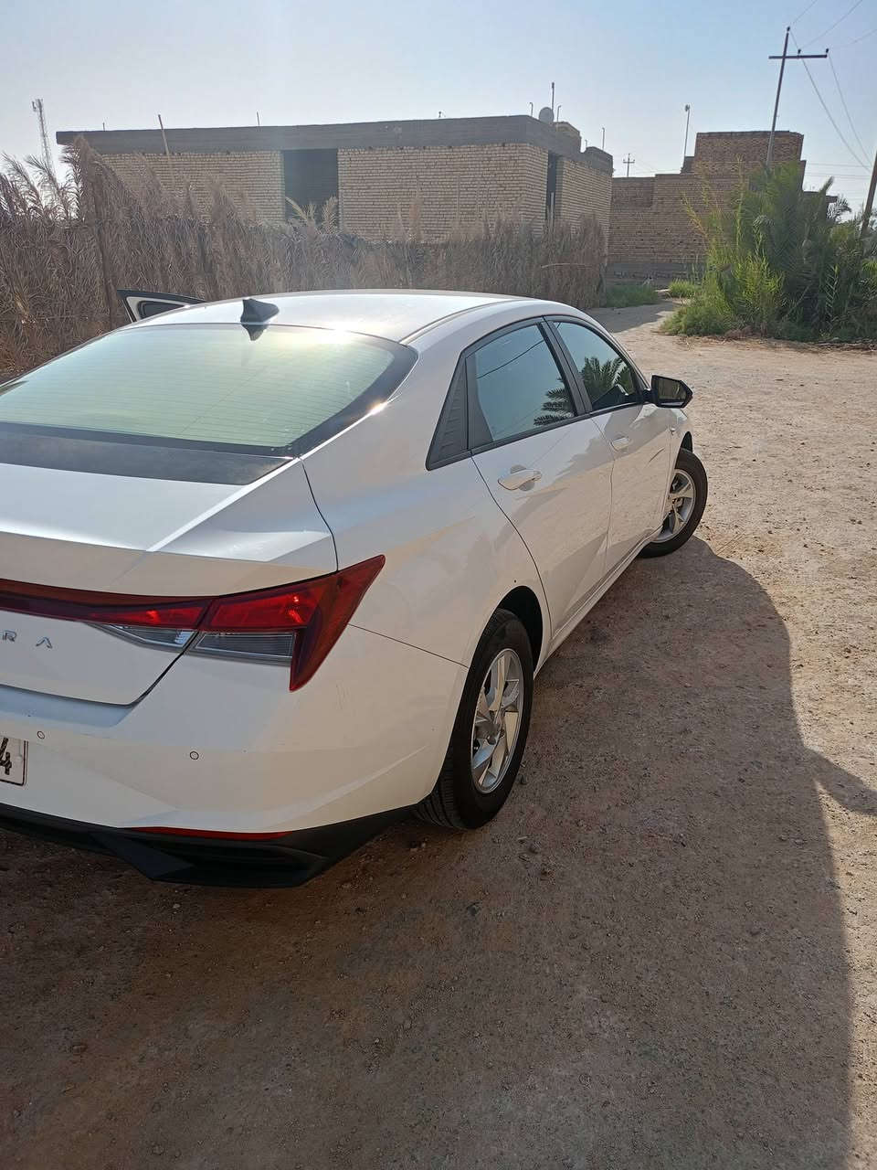 للبيع او المراوس هوانداي الانتره وارد خليجي كوري الاصلي مو التجميع الصيني موديل2022السياره مكفوله كفاله عامه رقم مثنى الدولي الجديد معوقين وكاله بسم المشتري رقم وهزه وسنويه كله جديد السياره مواصفاتهه معروفه نص فول سويج وتبريد قطعتين شاشه كبيره تدعم ابل كار بلي وشاحن واير ليس وغيرهه من المواصفات السعر160وبيهه مجال بصيط جدآ مكان السياره الرميثه ***********
