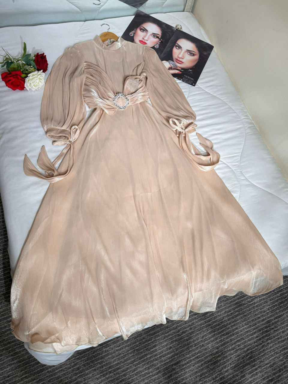 فستان العيد❤‍🩹
السعر 33 الف فقط
خامة اوركنزا مبطن 
38-40-42-44-46-48 بغداد, العراق


**إذا كنت صاحب هذا الإعلان وتريد حذفه لأي سبب، رجاءا أرسل رسالة إلى الدعم الفني**