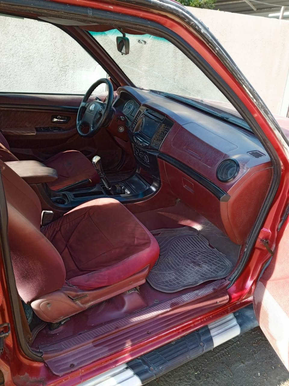 بيكم كنو ٢٠٠٨ مكفوله من الضربه والصبغ محرك گير تخم تاير جديد رقم بغداد سعر ٥٣ بيه مجال مبايل ***********
