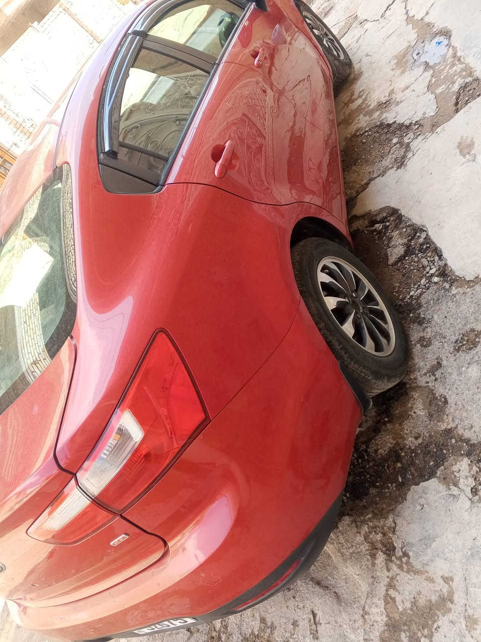 سلام عليكم كيه ريوه 2013  وارد امريكي حادثه جاملغ امامي فقط حدايه كهربائية كير ومكينه كله جاهزة سعره 78 ورقه وبيه مجال بسيط حقك جيه رقم بغداد ***********
