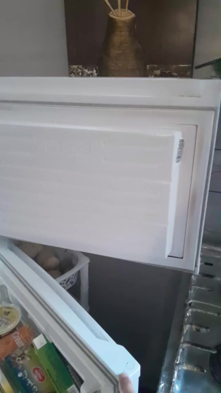 السلام عليكم ثلاجه ١١ إلى ١٢ قدم للبيع بخاخ جديده استعمال شهرين فقط مكانها الدوره بدون زحمه بس الشراي يدخل خاص غرض البيع النقلة


**إذا كنت صاحب هذا الإعلان وتريد حذفه لأي سبب، رجاءا أرسل رسالة إلى الدعم الفني**