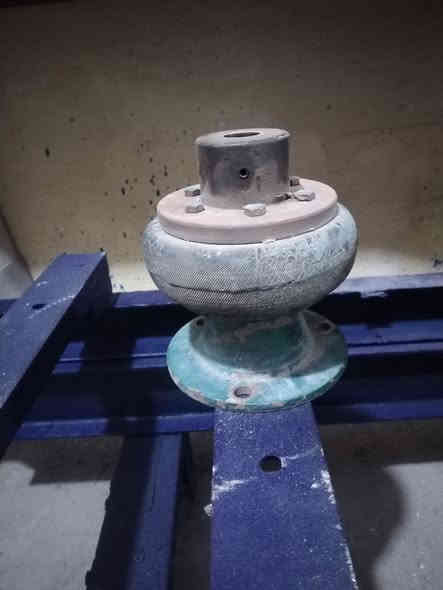 للبيع نص مولدة.       رأس توليد ثري فيز ٣٠ kv جديد غير مستخدم مع شاصي مع كوبلن السعر ٥٠٠ الف النجف *********** وعلى واتساب
