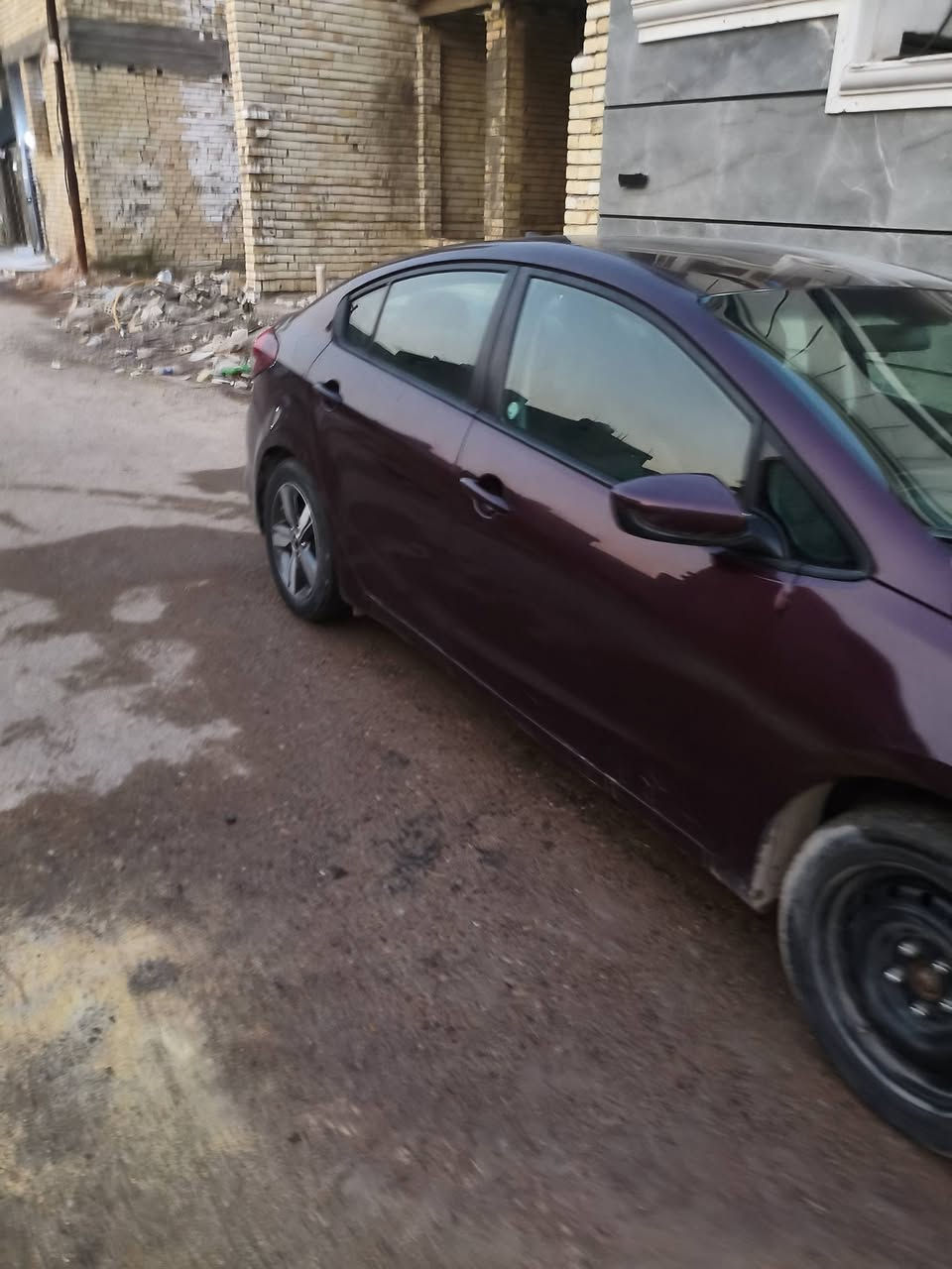 فورتي أمريكي 2018 حادثه صندوك وجاملغ خلفي صبخ يرادله صبغ دعايه السعر 110بغداد الدورة ***********
