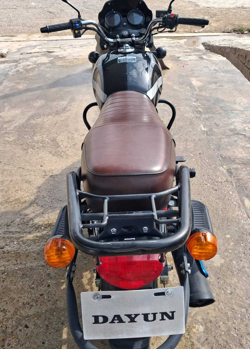 لبيع أوراق سكنر موديل٢٥ مكينه٢٠٠سيسي مكاني ديالي قضاء الخالص كفاله عامه ***********
