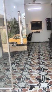 محل حلاقة • للبيع • مجهز كامل