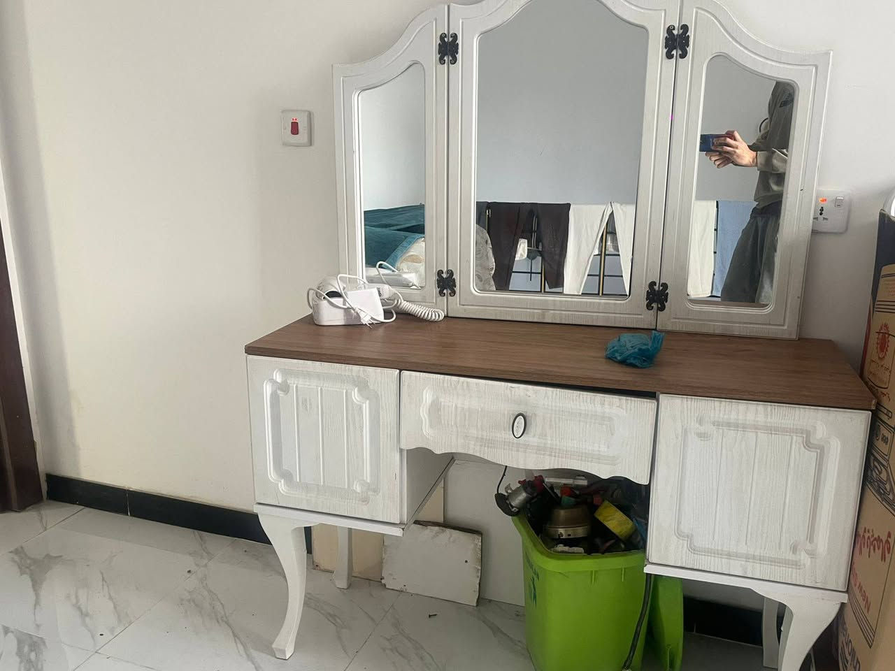 السلام عليكم غرفه نوم للبيع السعر 7 قطع تركيه 500 وبيهه مجال


**إذا كنت صاحب هذا الإعلان وتريد حذفه لأي سبب، رجاءا أرسل رسالة إلى الدعم الفني**