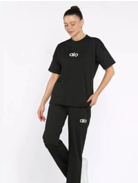 طقم رياضي • قطن ليكرا • مقاسات M-2XL