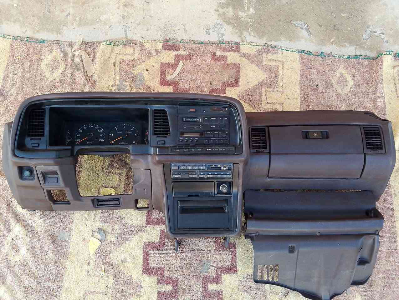 السلام عليكم ورحمه الله وبركاته توفر عندي دشابيل هارتوب و مارك كصيف كربلائي للبيع العنوان النجف حي الميلاد شارع جامعه الكفيل قرب مطعم انوار الهادي رقم الهاتف ***********يوجد واتساب اخوكم ابو ماجد
