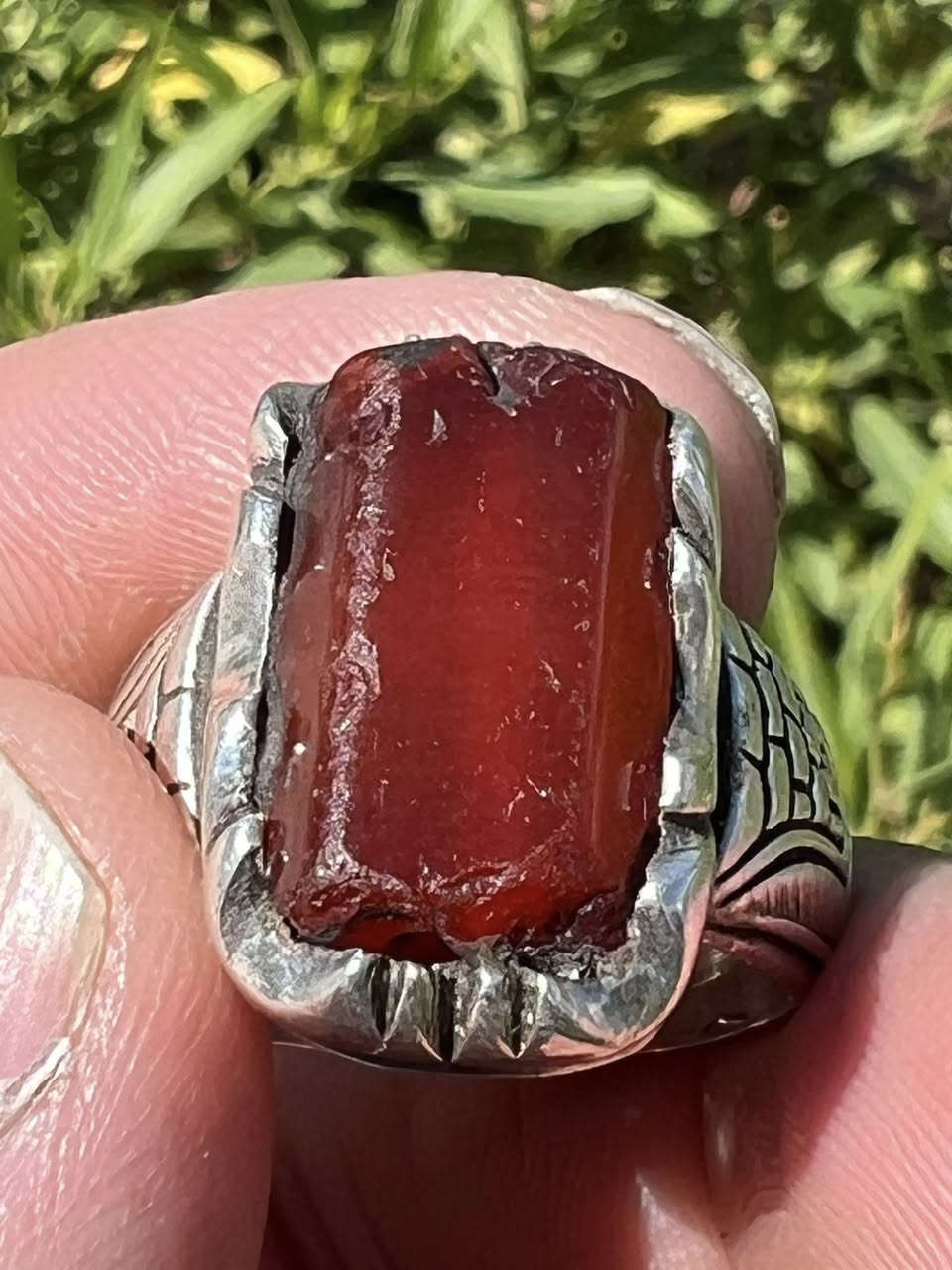 تحفه من العقيق اليمانيّ العباسي القديم العنوان الكوت للاستفسار الاتصال على ***********
