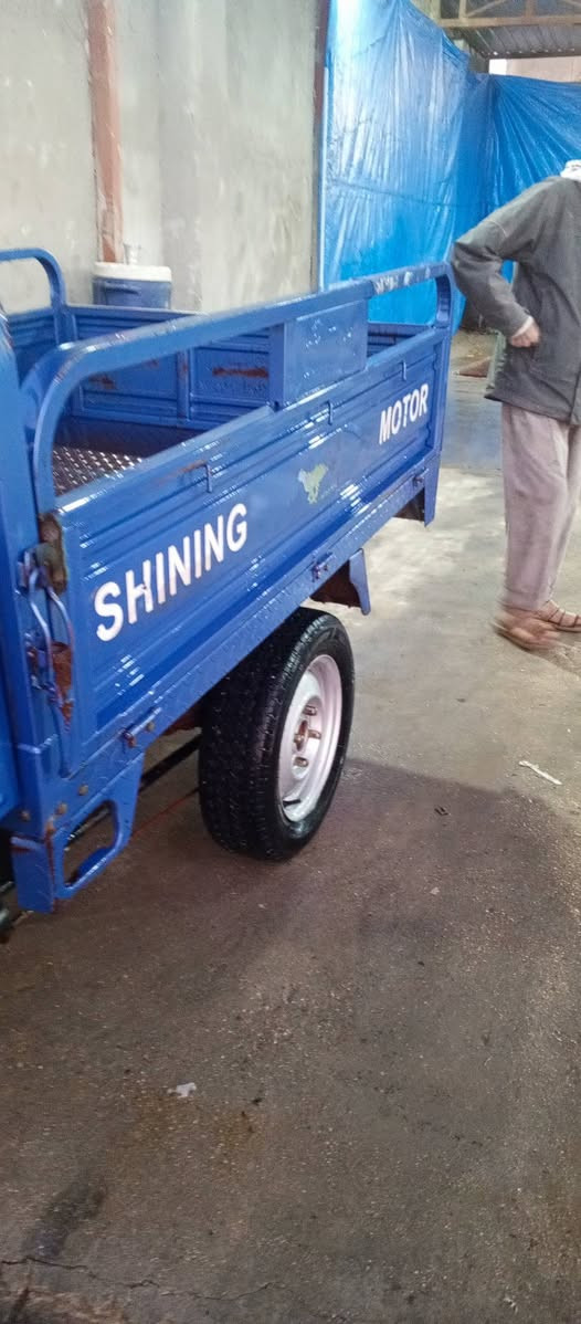 من رخصت صاحب الكروب عندي ستوته 23وراق صولي ستوته مامتعوبه وخيرمن الله ومامشتغله صايرله كثرمن 5شهركاعده ***********تصال عله الرقم مامتواجدخاص
