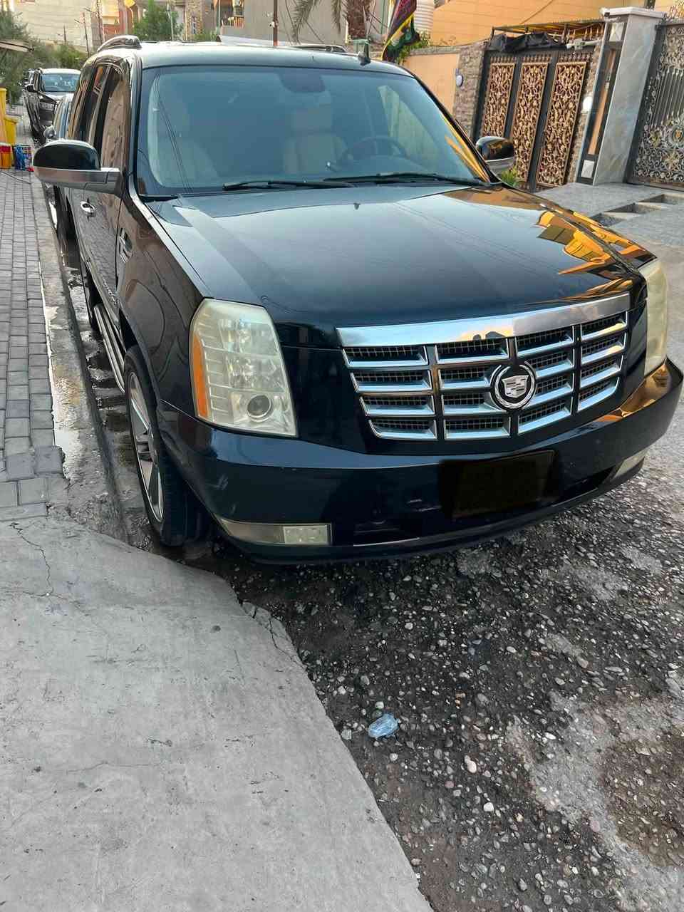 السلام وعليكم 
ادوات ادوات ادوات 
كاديلك سكاليد موديل ٢٠٠٩ فول مواصفات خليجية دواخل بيجي  مكصوصة جنطة مشتغليهة شغل درجة اولى مال جناي امس طلعت من الصناعية السيارة حلوى واحلى من الصور للستفسار تصال على *********** ما متواجد عل فيس ولا واتساب فقط تصال
