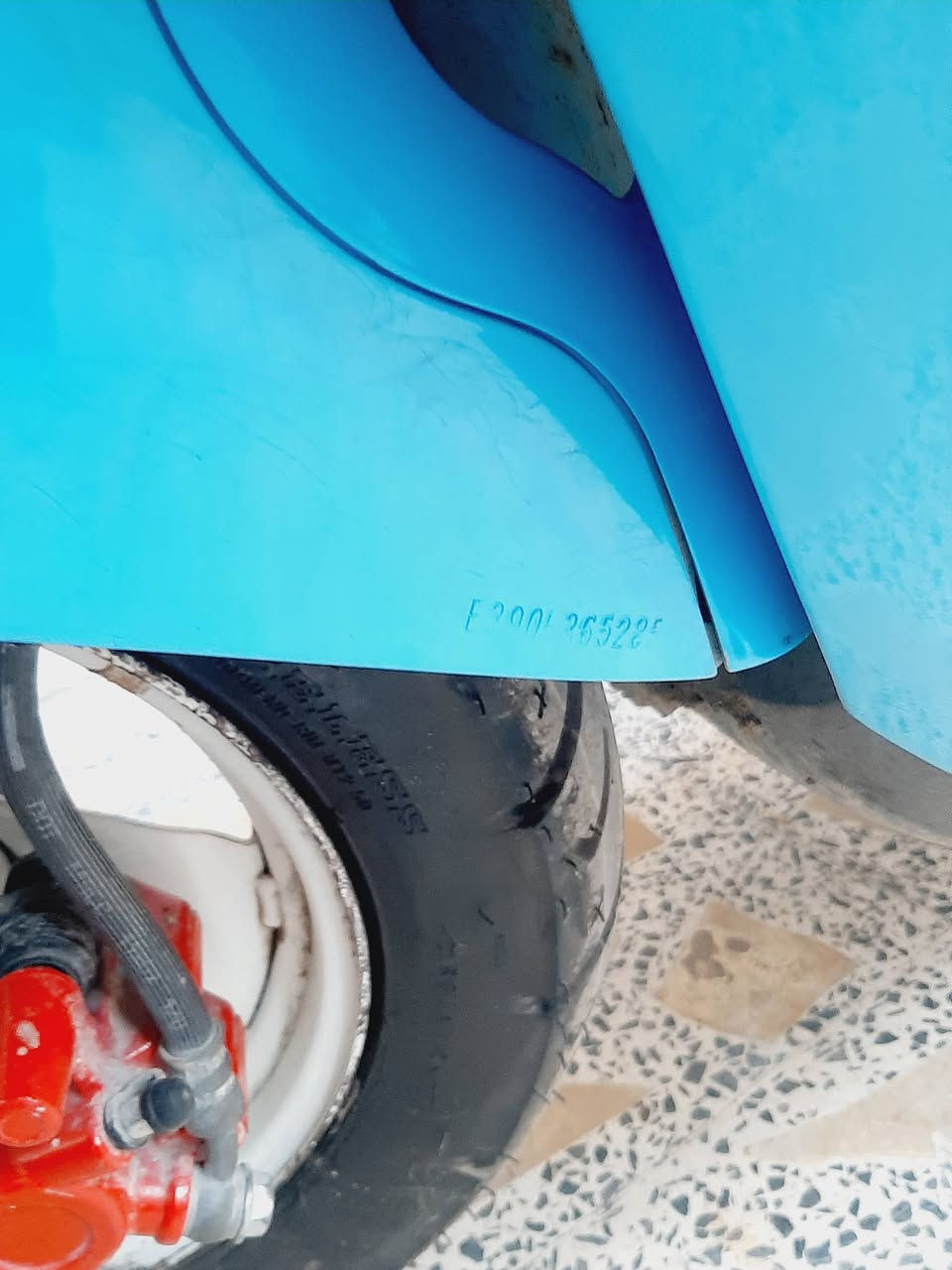 سلام عليكم ماكس بوليسي مكفول من كلشي
1_بوشه 49بلادي 
2-لايت زنون عالي وناصي 
3-تخم تايرات جد 
4-كهربايات كله شغاله 
5-الدراجه نكره 
6-محرك مامفتوح بلادي سعره 650وبيه مجال الشراي المكان بغداد الرصافه الثانيه الرقم بيه وتساب ***********
