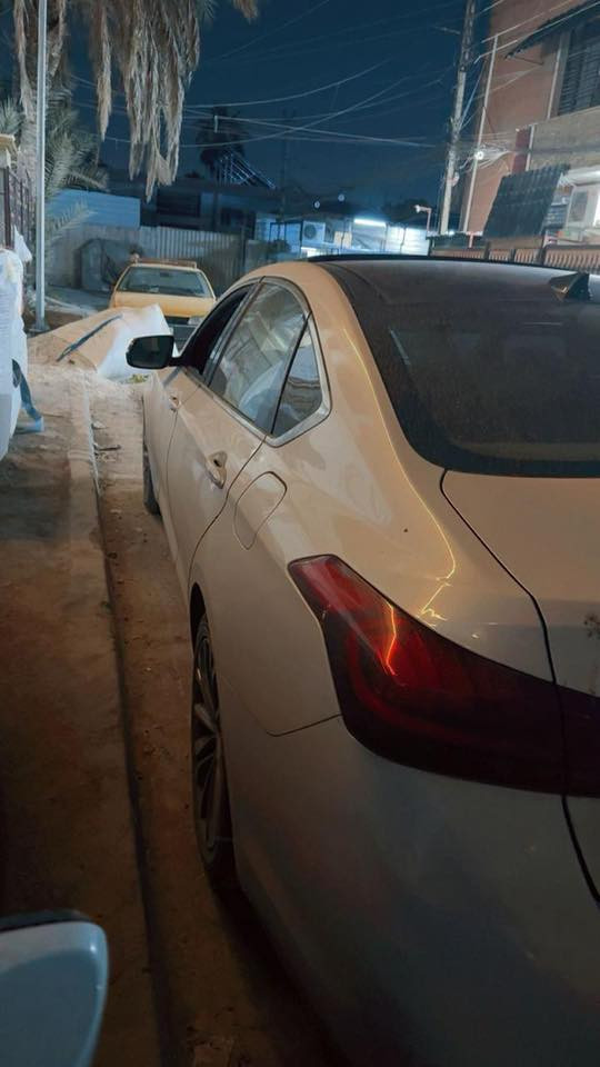 من رخصة الأدمن 
جنسز 2015
حادث السيارة فقط البنيد 
والجاملغات مصبوغة توحيد لون بدون معجون بدون تعديل
شواصي لغود كفالة 
ايرباك دركة فقط 
السيارة فول مواصفات برستيج 
ملاحضة ( السيارة بيها كازكيت) 
أبيع على وضعها 
السعر 130 
رقم التلفون ***********
