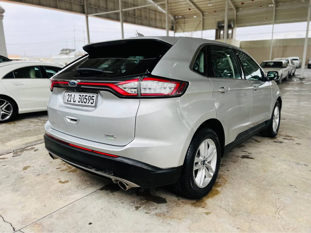 فۆرد ئیدج
مۆدێل ٢٠١٧
مواسەفات SEL
فول مواسەفات تەنها بانۆراما نیە
گێڕ و مەکینەی نەکراوەتەوە بە شەرت
سەنەوی رەقەمی تازەیە
دەعامی بۆ دەعامی بەشەرت هەموو گیانی جایزە
بارچەو پەڵەیەکی بۆیاخە بێ ناو بێ دەعم
ناونیشان سلێمانی
رقم☎️ ***********
نرخ ١٣٧$ السليمانية, العراق
