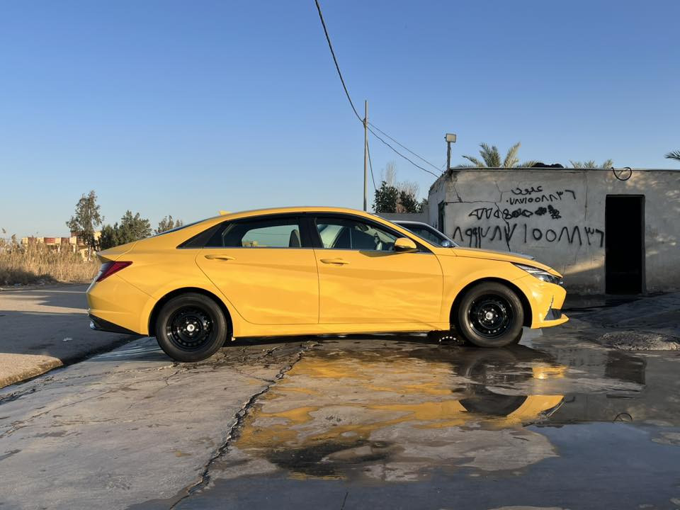 السلام عليكم النترا ٢٠٢١ فول لمتد للبيع بيهابنيد مبدل فقط والجاملق مصلح نفسه مكينه كير أي تي مكفولات تخم تاير صدر كله جديد داخل ابيضّ ملكي السياره جاهزه ربع ما تصرف عليها  سنويه وهزه جديده صافي هيئه وغرامات بأسمي عنوانها واسط الصويره عارضها ١٤٨ وبيها مجال بسيط تشوفها غاليه اعيلنه بالرزق للاستفسار ***********
