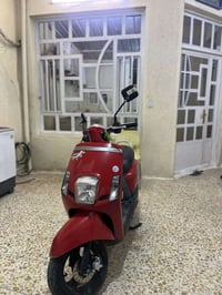 للبيع بوليس مسطره مال رمبه صالها 8نازله رمبه ماشيه 11الف الدراجه بعدها...