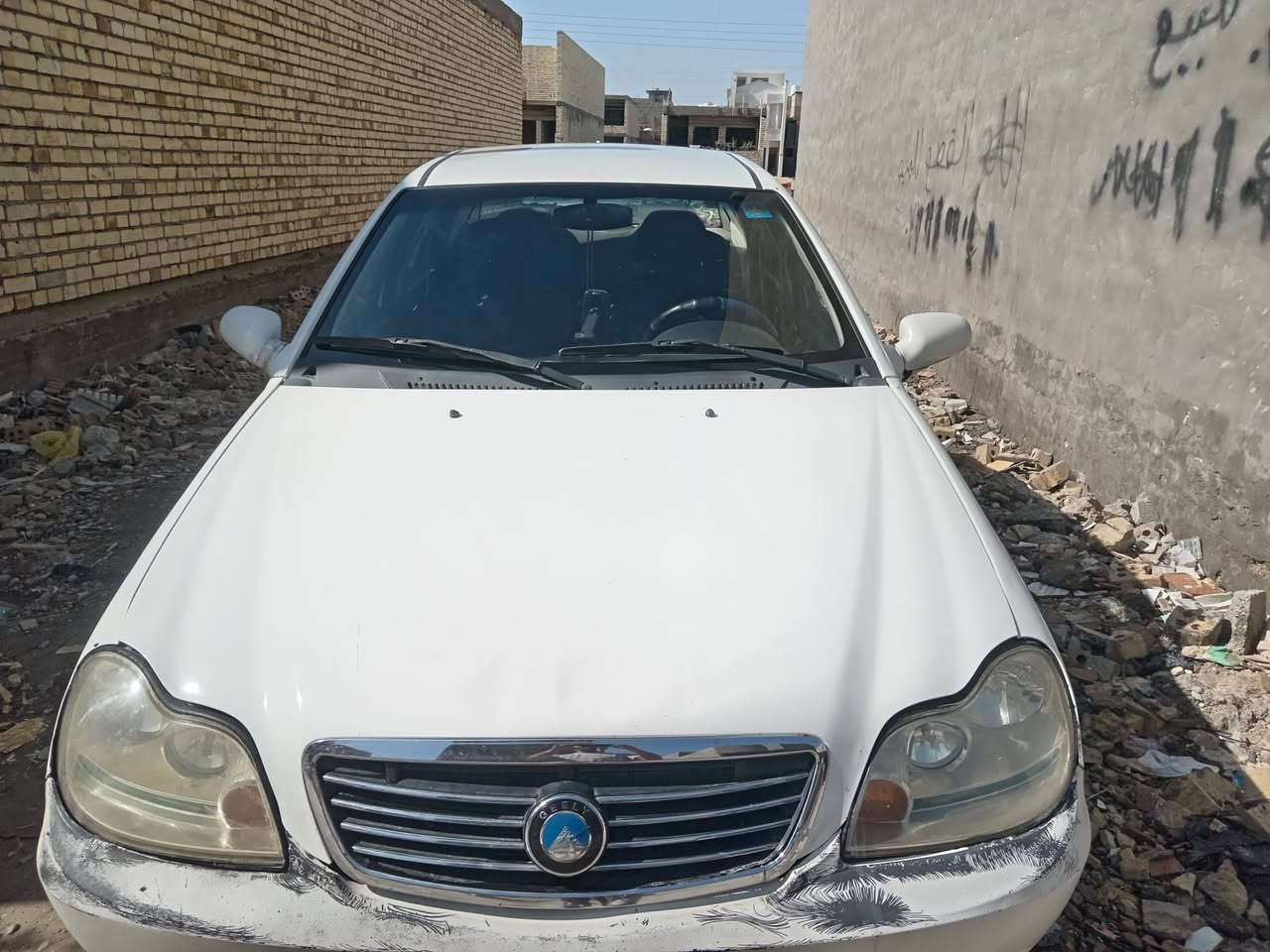 سلام عليكم سي كي 2013 رقم قدسيه بسمي بيهه خياس جوه دواسات كلهه شغاله سنتر لاك شاشه تبريد اذا اكو مراوس هذا رقمي ***********
