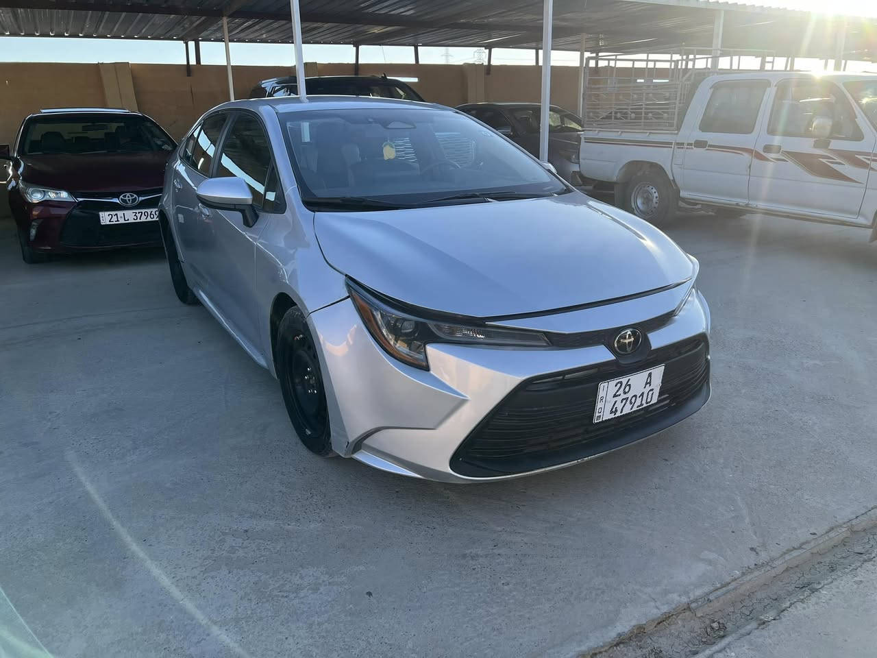 سلام عليكم 
كورلا للبيع 
موديل 2023
ضرر اربع قطع 
كير ومحرك شرط 
تواير وصدر جدد
السعر 135 وبيها مجال للطيبين 
الرقم ***********
