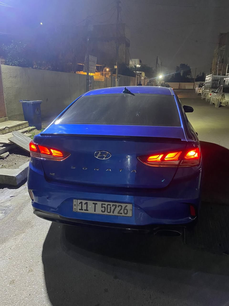 سوناتا موديل ٢٠١٨ وارد امريكي لونها بحري رقم بغداد باسمي رقم وهزة جديدة السيارة جاهزة ومابيها نقص
نقطة عمياء اشاير بالمري شاشة كبيرة كار بلي كامرة دوارة
مكانها بغداد الشعب 
وهذا رقم صاحبها

0773 027 0007
