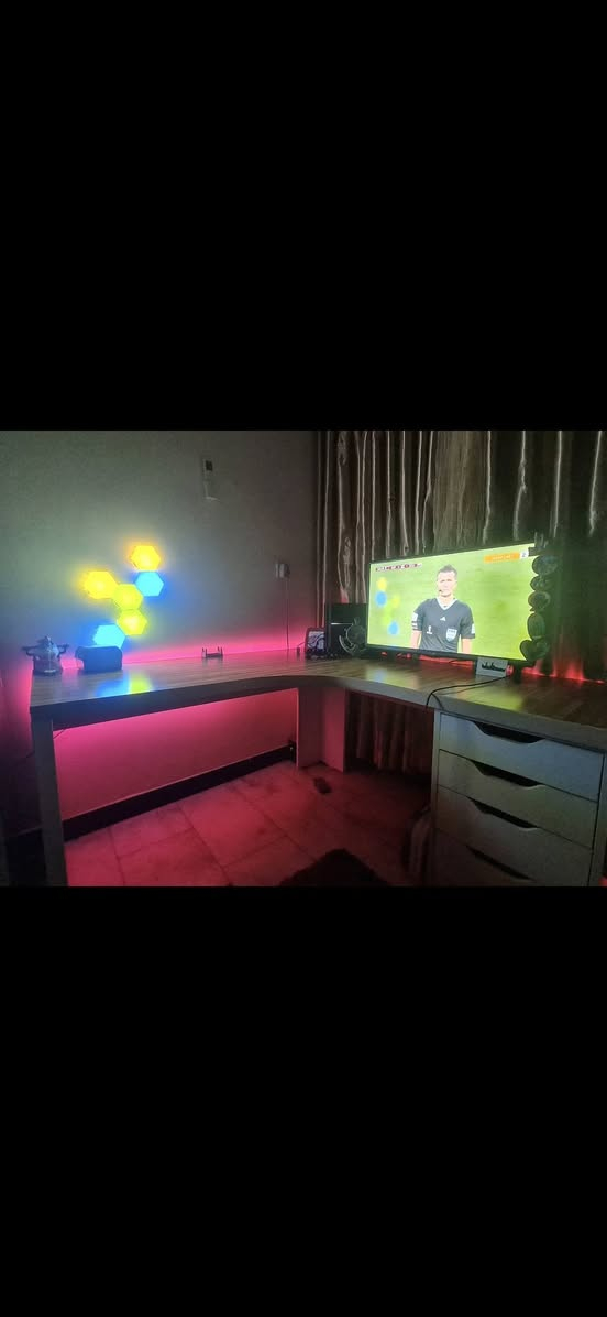 السلام عليكم
ميز خشب MDF زاوية من تنفيذ سيف كمارو لون ابيض وبيجي قياسة 1.5M×1.5M مع جرارات تصميم ايكيا 

مشتري بسعر 250 الف اريد ابيعه بسعر 200 بي مجال شوية  مع هدية كرسي كيمنك و LED Smart و ناونو ليف صيني 

الموقع بغداد

وشكرا الكم


**إذا كنت صاحب هذا الإعلان وتريد حذفه لأي سبب، رجاءا أرسل رسالة إلى الدعم الفني**