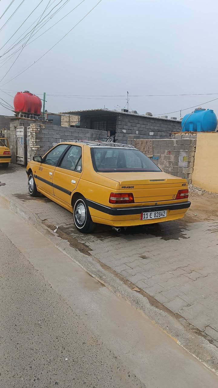 لميس 13 مكفوله بدون قطره صبغ تخم تاير خط ابيض كهربائيات كله شغاله  غرفه جديده ستوني شادهه 37 وبيه مجال قليل بغداد حي نصر ***********
