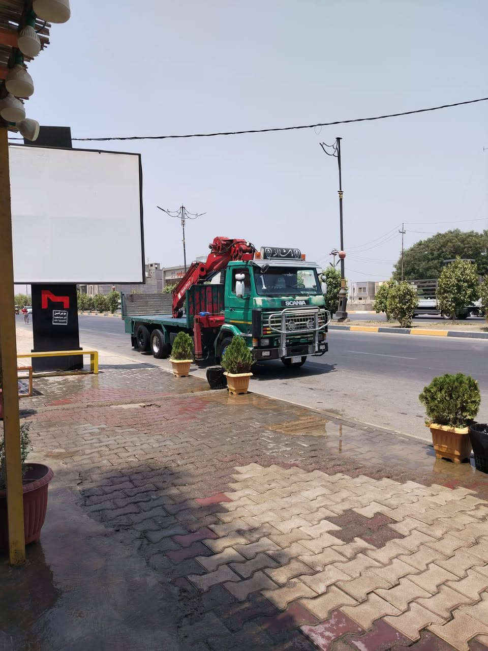 سلام عليكم سكانية كرين حجم ١٣ طن  للبيع السيارة تخم تاير مكفولة كير محرك اكسل السعر ٢٩٠ وبي مجال مكان ديالى بعقوبة للاستفسار ***********
