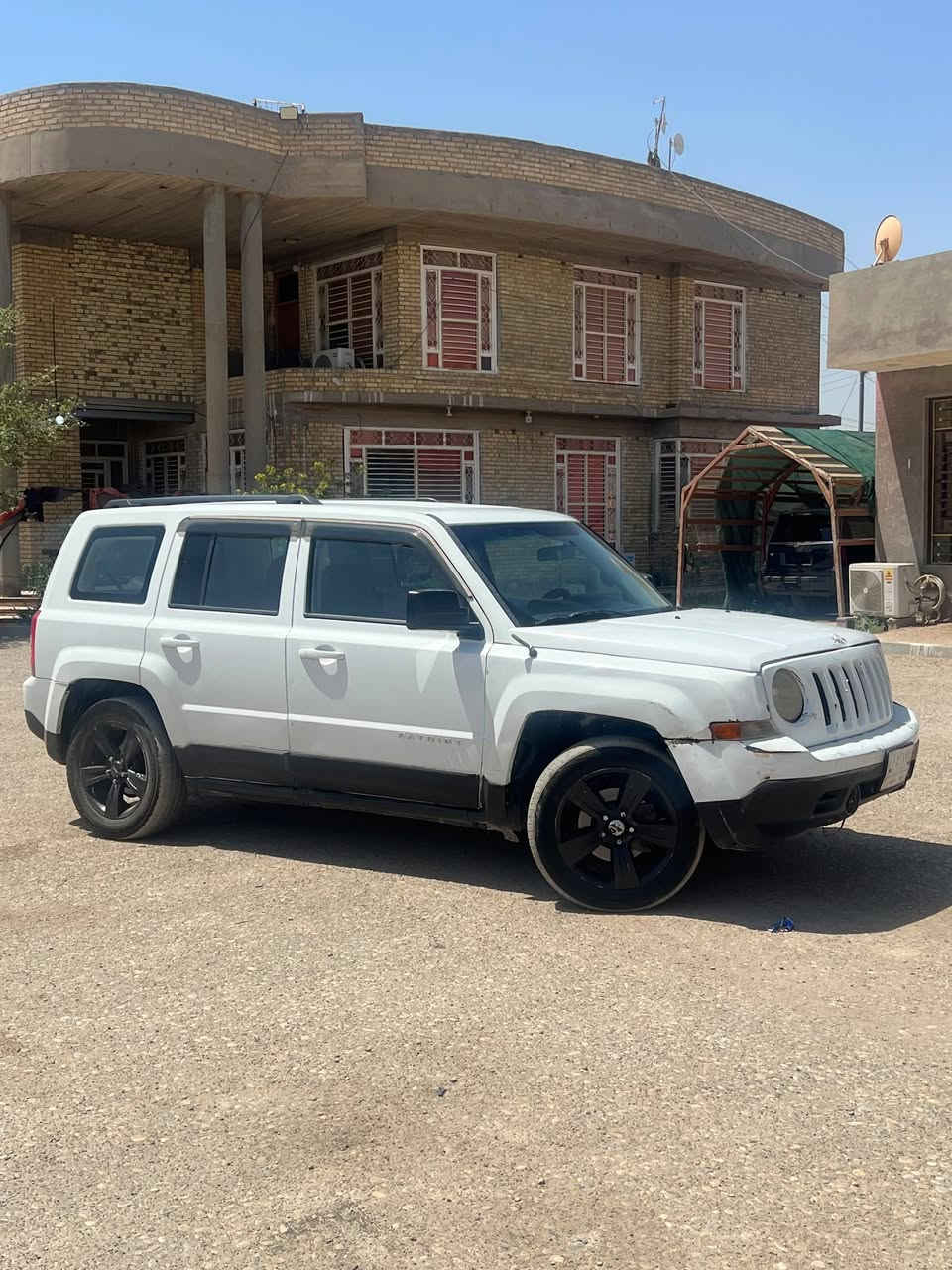 جيب باتريوت للبيع موديل 2016
مكينه محور vvt السياره باسمي تحويل مباشر سعرها 82 وبيها مجال

***********
