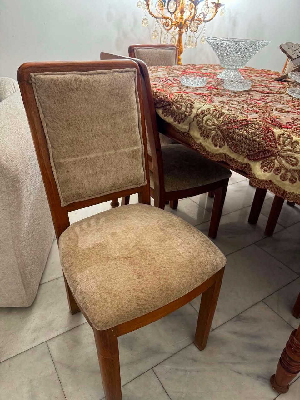 ميز طعام صاج تفصال مسوي 6 كراسي العرض 110 الطول 180 السعر 450 بي مجال بسيط
تخم مأخذي بمليون و600 مستخدم شهرين رايدي بمليون و250 بي مجال بسيط 
الفاترينا 150 بيها مجال بسيط 
المكان بغداد اليرموك حي الداخلية الشراي خاص مو شراي لاتعامل ولاتكسرون بالحاجة يرحم والديكم


**إذا كنت صاحب هذا الإعلان وتريد حذفه لأي سبب، رجاءا أرسل رسالة إلى الدعم الفني**