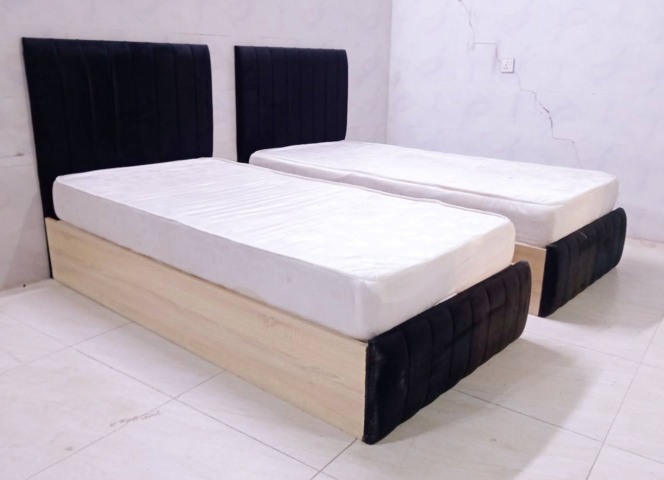 2سیسەمی گەنجانە
2دۆشەک
دەست کرد
نرخی 140هه زار
هه ردووکی
***********
سلێمانی السليمانية, العراق
